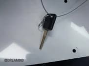 ✅ 2016 Nissan Versa S Plus • VIN: 3N1CN7AP8GL837372 • Lot: 42352185. Wystawiony na IAAI z przebiegiem 105 001 mil. Bezpłatny archiwum sprzedaży aukcyjnych z USA i szczegółowy raport historii pojazdu na DreamBid. Zdjęcie 11.