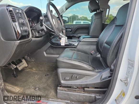 ✅ 2018 Chevrolet Silverado 1500 LTZ • VIN: 3GCUKSEJ8JG100143 • Lot: 71960715. Listed on Copart with 73,361 mi. Free auction sales archive from the USA and detailed vehicle history report at DreamBid. Image 7.