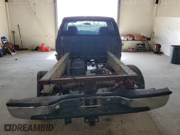 ✅ 1999 Chevrolet Silverado 1500 • VIN: 1GCEK14W2XE121548 • Лот: 53044325. Опубликован ранее на Copart с пробегом 200 357 миль. Бесплатный доступ к архиву аукционных продаж из США и подробный отчёт об истории автомобиля на DreamBid. Изображение 6.