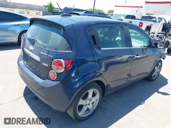 2016 Chevrolet Sonic LTZ с VIN 1G1JE6SBXG4140804, выставлен на аукционе IAAI как лот 42328689 с пробегом 169 702 миль миль и . История ставок и продаж доступна на DreamBid. Изображение 4.