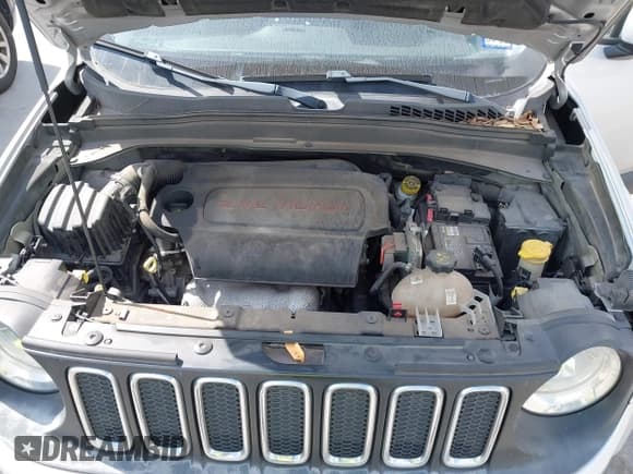 ✅ 2017 Jeep Renegade Latitude • VIN: ZACCJABB6HPG33008 • Lot: 42541485. Wystawiony na IAAI z przebiegiem 84 469 mil. Bezpłatny archiwum sprzedaży aukcyjnych z USA i szczegółowy raport historii pojazdu na DreamBid. Zdjęcie 10.