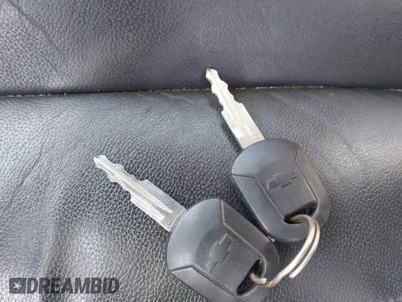 ✅ 2012 Chevrolet Captiva Sport LTZ • VIN: 3GNFL4E58CS652818 • Lot: 41910891. Wystawiony na IAAI z przebiegiem 138 879 mil. Bezpłatny archiwum sprzedaży aukcyjnych z USA i szczegółowy raport historii pojazdu na DreamBid. Zdjęcie 11.