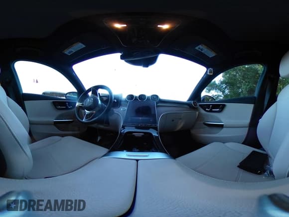 ✅ 2024 Mercedes-Benz C 300 • VIN: W1KAF4HB9RR157525 • Лот: 42578928. Опубликован ранее на IAAI с пробегом 7 139 миль. Бесплатный доступ к архиву аукционных продаж из США и подробный отчёт об истории автомобиля на DreamBid. Изображение 20.