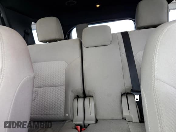 ✅ 2019 Ford Explorer • VIN: 1FM5K7B83KGA18543 • Лот: 60459165. Опубликован ранее на Copart с пробегом 107 838 миль. Бесплатный доступ к архиву аукционных продаж из США и подробный отчёт об истории автомобиля на DreamBid. Изображение 10.