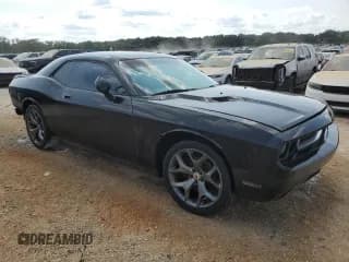 ✅ 2010 Dodge Challenger SE • VIN: 2B3CJ4DV9AH139565 • Lot: 70805344. Wystawiony na Copart z przebiegiem 236 593 mil. Bezpłatny archiwum sprzedaży aukcyjnych z USA i szczegółowy raport historii pojazdu na DreamBid. Zdjęcie 4.