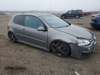 ✅ 2008 Volkswagen R32 • VIN: WVWKC71K28W229510 • Lot: 51274575. Wystawiony na Copart z przebiegiem 133 867 mil. Bezpłatny archiwum sprzedaży aukcyjnych z USA i szczegółowy raport historii pojazdu na DreamBid. Zdjęcie 4.