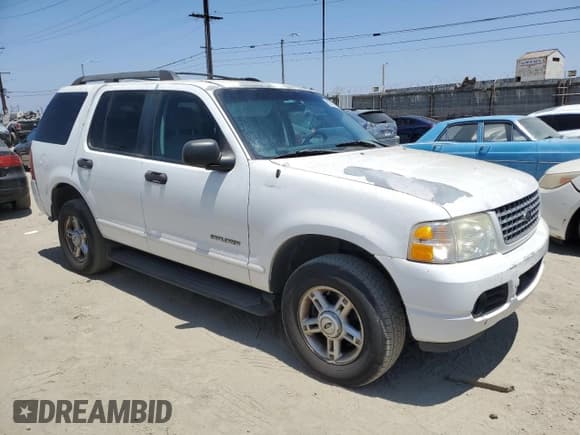 ✅ 2005 Ford Explorer XLT • VIN: 1FMZU63E15UB25770 • Lot: 65514395. Listed on Copart with 206,129 mi. Free auction sales archive from the USA and detailed vehicle history report at DreamBid. Image 4.