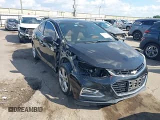 ✅ 2017 Chevrolet Cruze Premier • VIN: 1G1BF5SM7H7188189 • Лот: 43378840. Опубликован ранее на IAAI с пробегом 126 909 миль. Бесплатный доступ к архиву аукционных продаж из США и подробный отчёт об истории автомобиля на DreamBid. Изображение 1.