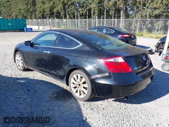 ✅ 2010 Honda Accord EX-L • VIN: 1HGCS2B87AA000001 • Lot: 42960438. Listed on IAAI with 146,856 mi. Free auction sales archive from the USA and detailed vehicle history report at DreamBid. Image 3.