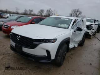 ✅ 2023 Mazda CX-50 S Preferred Plus • VIN: 7MMVABCM9PN117277 • Лот: 43553053. Опубликован ранее на Copart с пробегом Не указан. Бесплатный доступ к архиву аукционных продаж из США и подробный отчёт об истории автомобиля на DreamBid. Изображение 1.