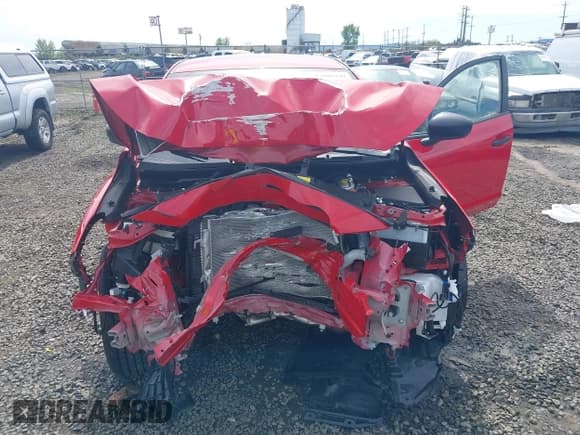 ✅ 2025 Subaru Crosstrek • VIN: JF2GUABC3S8228550 • Lot: 42000470. Listed on IAAI with 870 mi. Free auction sales archive from the USA and detailed vehicle history report at DreamBid. Image 6.