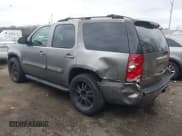 ✅ 2007 GMC Yukon SLT • VIN: 1GKFK13077R223457 • Lot: 43755761. Wystawiony na IAAI z przebiegiem Nie podano. Bezpłatny archiwum sprzedaży aukcyjnych z USA i szczegółowy raport historii pojazdu na DreamBid. Zdjęcie 3.