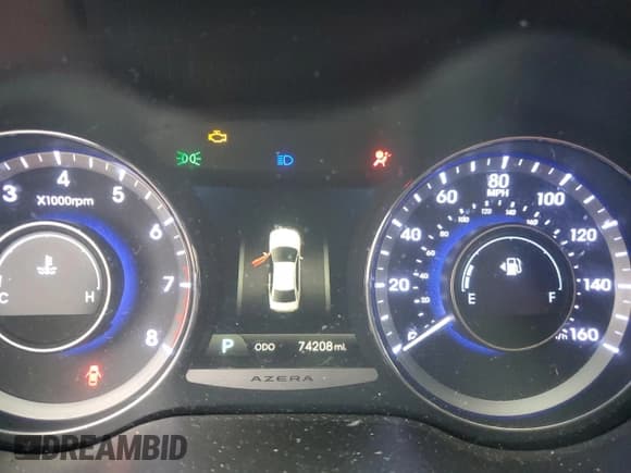 ✅ 2014 Hyundai Azera Limited • VIN: KMHFH4JG4EA346507 • Lot: 82012574. Listed on Copart with 74,208 mi. Free auction sales archive from the USA and detailed vehicle history report at DreamBid. Image 9.