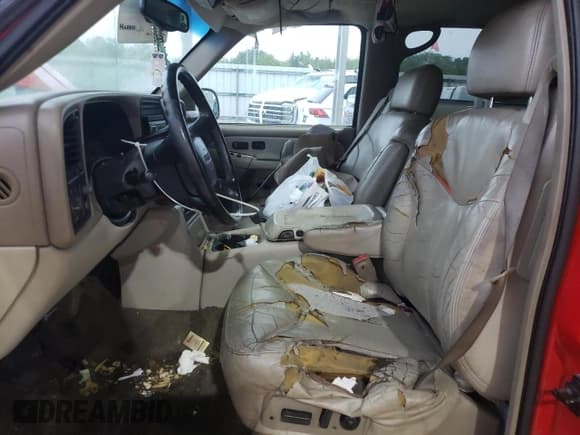 ✅ 2001 GMC Yukon SLT • VIN: 1GKEK13T11J177412 • Lot: 81618555. Wystawiony na Copart z przebiegiem 265 589 mil. Bezpłatny archiwum sprzedaży aukcyjnych z USA i szczegółowy raport historii pojazdu na DreamBid. Zdjęcie 7.