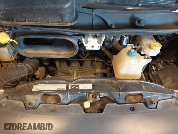 ✅ 2018 Ram ProMaster Cargo • VIN: 3C6TRVAG5JE134675 • Lot: 43534462. Wystawiony na IAAI z przebiegiem 180 220 mil. Bezpłatny archiwum sprzedaży aukcyjnych z USA i szczegółowy raport historii pojazdu na DreamBid. Zdjęcie 10.