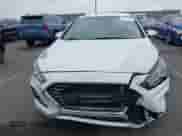 2018 Hyundai Sonata SE с VIN 5NPE24AF3JH704255, выставлен на аукционе IAAI как лот 43389069 с пробегом 105 614 миль миль и . История ставок и продаж доступна на DreamBid. Изображение 12.