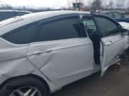 ✅ 2016 Ford Fusion SE • VIN: 1FA6P0H75G5124064 • Lot: 43802283. Wystawiony na IAAI z przebiegiem 62 162 mil. Bezpłatny archiwum sprzedaży aukcyjnych z USA i szczegółowy raport historii pojazdu na DreamBid. Zdjęcie 14.