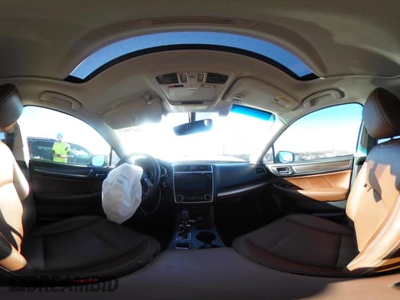 ✅ 2019 Subaru Outback Touring • VIN: 4S4BSETC1K3392599 • Lot: 43679875. Wystawiony na IAAI z przebiegiem 67 077 mil. Bezpłatny archiwum sprzedaży aukcyjnych z USA i szczegółowy raport historii pojazdu na DreamBid. Zdjęcie 19.