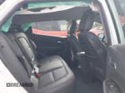 ✅ 2018 Chevrolet Bolt EV Premier • VIN: 1G1FX6S01J4139465 • Lot: 41876136. Wystawiony na IAAI z przebiegiem 36 805 mil. Bezpłatny archiwum sprzedaży aukcyjnych z USA i szczegółowy raport historii pojazdu na DreamBid. Zdjęcie 8.