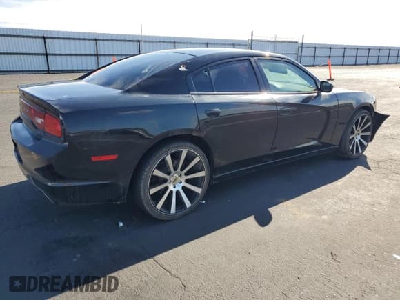 ✅ 2014 Dodge Charger SE • VIN: 2C3CDXBG0EH326280 • Lot: 91894155. Wystawiony na Copart z przebiegiem 125 785 mil. Bezpłatny archiwum sprzedaży aukcyjnych z USA i szczegółowy raport historii pojazdu na DreamBid. Zdjęcie 3.