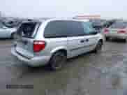 2005 Dodge Caravan SE с VIN 1D4GP25E25B237369, выставлен на аукционе IAAI как лот 41570341 с пробегом 207 134 миль миль и . История ставок и продаж доступна на DreamBid. Изображение 4.