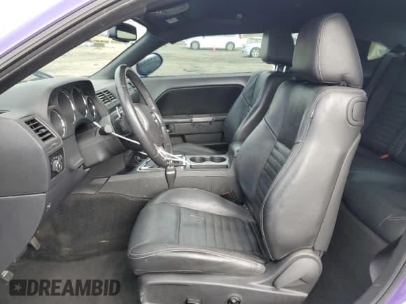 ✅ 2013 Dodge Challenger R/T • VIN: 2C3CDYBT5DH671726 • Lot: 80136804. Wystawiony na Copart z przebiegiem 133 098 mil. Bezpłatny archiwum sprzedaży aukcyjnych z USA i szczegółowy raport historii pojazdu na DreamBid. Zdjęcie 7.