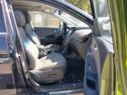 ✅ 2017 Hyundai Santa Fe 2.4L • VIN: 5XYZU3LB8HG447515 • Лот: 43413677. Опубликован ранее на IAAI с пробегом 126 060 миль. Бесплатный доступ к архиву аукционных продаж из США и подробный отчёт об истории автомобиля на DreamBid. Изображение 5.