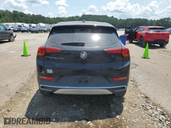 ✅ 2022 Buick Encore GX Preferred • VIN: KL4MMBS25NB020881 • Lot: 67502835. Wystawiony na Copart z przebiegiem 144 390 mil. Bezpłatny archiwum sprzedaży aukcyjnych z USA i szczegółowy raport historii pojazdu na DreamBid. Zdjęcie 6.