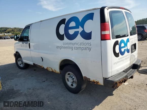 ✅ 2008 Chevrolet Express Cargo • VIN: 1GCGG25C581110752 • Lot: 84923135. Listed on Copart with 205,216 mi. Free auction sales archive from the USA and detailed vehicle history report at DreamBid. Image 2.