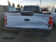 ✅ 2022 Ford F-150 XL • VIN: 1FTMF1CP7NKE48777 • Lot: 73188894. Wystawiony na Copart z przebiegiem 66 338 mil. Bezpłatny archiwum sprzedaży aukcyjnych z USA i szczegółowy raport historii pojazdu na DreamBid. Zdjęcie 6.