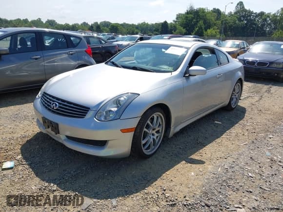 ✅ 2007 Infiniti G35 • VIN: JNKCV54E47M904808 • Lot: 42669051. Listed on IAAI with 201,043 mi. Free auction sales archive from the USA and detailed vehicle history report at DreamBid. Image 2.