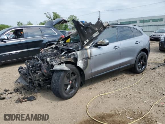 ✅ 2021 Jaguar F-Pace S • VIN: SADCJ2EX7MA664456 • Лот: 59652285. Опубликован ранее на Copart с пробегом Не указан. Бесплатный доступ к архиву аукционных продаж из США и подробный отчёт об истории автомобиля на DreamBid. Изображение 1.