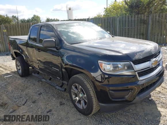 ✅ 2020 Chevrolet Colorado 2WD Work Truck • VIN: 1GCHSBEA3L1234271 • Lot: 43330242. Wystawiony na IAAI z przebiegiem 79 246 mil. Bezpłatny archiwum sprzedaży aukcyjnych z USA i szczegółowy raport historii pojazdu na DreamBid. Zdjęcie 1.