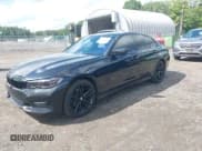 ✅ 2019 BMW 3 Series 330i xDrive • VIN: WBA5R7C59KFH27326 • Лот: 42539224. Опубликован ранее на IAAI с пробегом 54 346 миль. Бесплатный доступ к архиву аукционных продаж из США и подробный отчёт об истории автомобиля на DreamBid. Изображение 2.