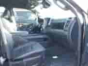 2023 Ram 1500 Limited с VIN 1C6SRFHMXPN504441, выставлен на аукционе IAAI как лот 41384101 с пробегом 21 601 миль миль и . История ставок и продаж доступна на DreamBid. Изображение 5.