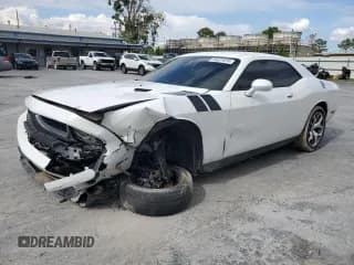 ✅ 2013 Dodge Challenger SXT • VIN: 2C3CDYAG7DH724334 • Lot: 54621974. Wystawiony na Copart z przebiegiem 62 521 mil. Bezpłatny archiwum sprzedaży aukcyjnych z USA i szczegółowy raport historii pojazdu na DreamBid. Zdjęcie 1.