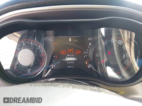 ✅ 2019 Dodge Challenger R/T • VIN: 2C3CDZBT4KH603680 • Lot: 43417455. Wystawiony na IAAI z przebiegiem 92 547 mil. Bezpłatny archiwum sprzedaży aukcyjnych z USA i szczegółowy raport historii pojazdu na DreamBid. Zdjęcie 7.