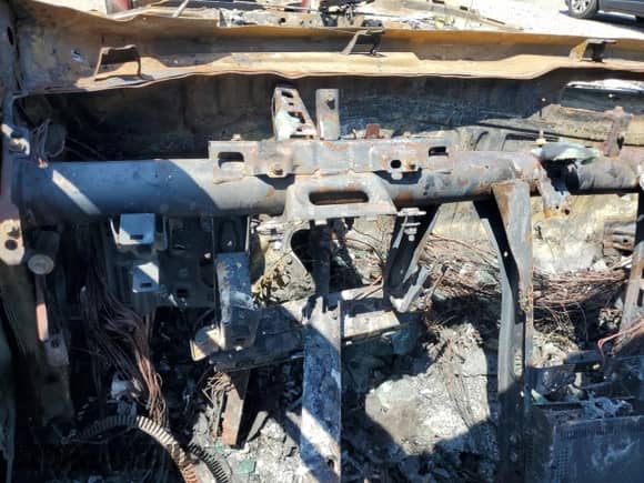 2017 Chevrolet Malibu LS с VIN 1G1ZC5ST1HF263781, выставлен на аукционе Copart как лот 71438625 с пробегом Не указан миль и Списание • Salvage title. История ставок и продаж доступна на DreamBid. Изображение 9.