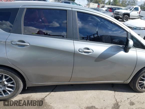 ✅ 2014 Nissan Note SV • VIN: 3N1CE2CPXEL355516 • Lot: 43738858. Listed on IAAI with 139,578 mi. Free auction sales archive from the USA and detailed vehicle history report at DreamBid. Image 14.