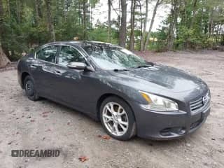 2013 Nissan Maxima SV с VIN 1N4AA5APXDC841571, выставлен на аукционе IAAI как лот 43336535 с пробегом 199 092 миль миль и . История ставок и продаж доступна на DreamBid. Изображение 1.