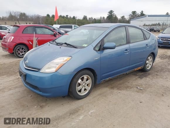✅ 2009 Toyota Prius • VIN: JTDKB20U297847995 • Lot: 43763261. Listed on IAAI with 252,029 mi. Free auction sales archive from the USA and detailed vehicle history report at DreamBid. Image 2.