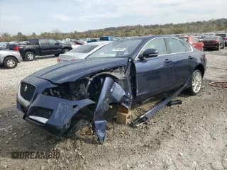 ✅ 2017 Jaguar XF 35t Prestige • VIN: SAJBK4BV5HCY40838 • Lot: 78018694. Wystawiony na Copart z przebiegiem 91 224 mil. Bezpłatny archiwum sprzedaży aukcyjnych z USA i szczegółowy raport historii pojazdu na DreamBid. Zdjęcie 1.