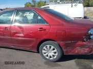 ✅ 2005 Toyota Camry XLE • VIN: 4T1BE30K35U034183 • Lot: 43326126. Wystawiony na IAAI z przebiegiem 223 469 mil. Bezpłatny archiwum sprzedaży aukcyjnych z USA i szczegółowy raport historii pojazdu na DreamBid. Zdjęcie 6.