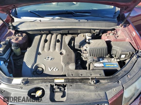 ✅ 2008 Hyundai Santa Fe GLS • VIN: 5NMSG73D88H163583 • Lot: 81711044. Listed on Copart with 137,135 mi. Free auction sales archive from the USA and detailed vehicle history report at DreamBid. Image 13.