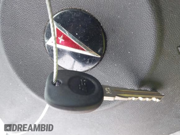 ✅ 2007 Pontiac Grand Prix GT • VIN: 2G2WR554071152808 • Lot: 43003157. Wystawiony na IAAI z przebiegiem 73 251 mil. Bezpłatny archiwum sprzedaży aukcyjnych z USA i szczegółowy raport historii pojazdu na DreamBid. Zdjęcie 11.