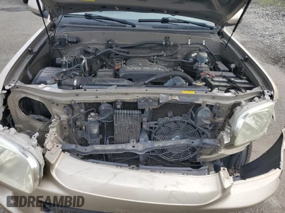 ✅ 2005 Toyota Sequoia SR5 • VIN: 5TDZT34A95S250392 • Лот: 90742595. Опубликован ранее на Copart с пробегом 157 254 миль. Бесплатный доступ к архиву аукционных продаж из США и подробный отчёт об истории автомобиля на DreamBid. Изображение 12.