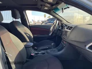 ✅ 2012 Dodge Avenger SXT Plus • VIN: 1C3CDZEG5CN328005 • Lot: 75569684. Wystawiony na Copart z przebiegiem 146 914 mil. Bezpłatny archiwum sprzedaży aukcyjnych z USA i szczegółowy raport historii pojazdu na DreamBid. Zdjęcie 5.