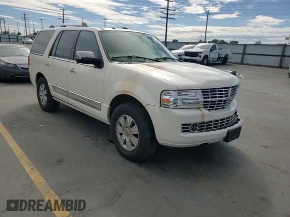 ✅ 2008 Lincoln Navigator • VIN: 5LMFU28578LJ01579 • Лот: 81965705. Опубликован ранее на Copart с пробегом 107 289 миль. Бесплатный доступ к архиву аукционных продаж из США и подробный отчёт об истории автомобиля на DreamBid. Изображение 14.