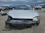 ✅ 2000 Mazda MX-5 Miata • VIN: JM1NB3530Y0141733 • Lot: 68888174. Wystawiony na Copart z przebiegiem 179 792 mil. Bezpłatny archiwum sprzedaży aukcyjnych z USA i szczegółowy raport historii pojazdu na DreamBid. Zdjęcie 5.