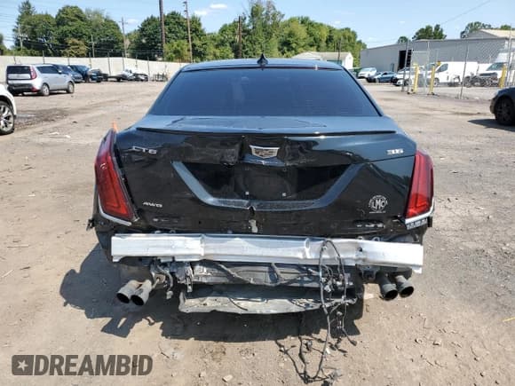 ✅ 2018 Cadillac CT6 Luxury AWD • VIN: 1G6KD5RS4JU159650 • Lot: 70673724. Listed on Copart with 72,724 mi. Free auction sales archive from the USA and detailed vehicle history report at DreamBid. Image 6.